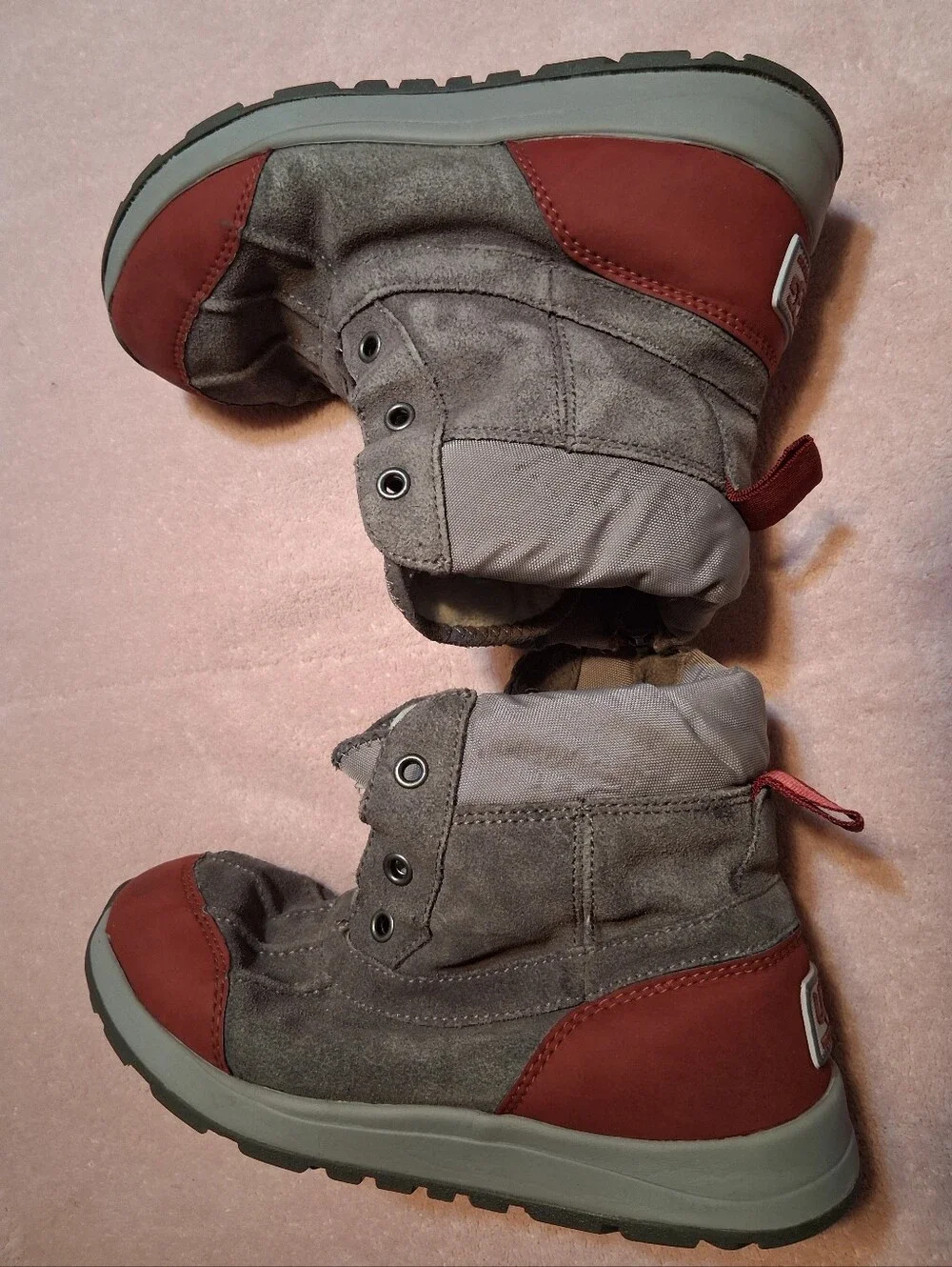 UGG Kids Toty Weather Outdorr Boots Gray Red Waterproof Winter Snow Boots Size 2